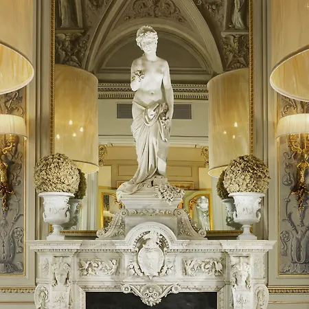 Hotel Cora